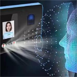 本月起人脸识别系统替代指纹打卡